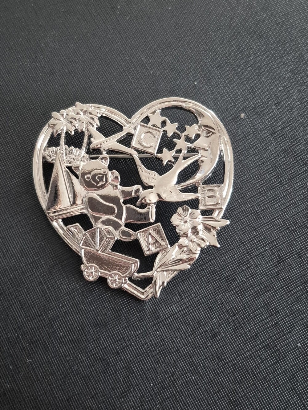 Vintage Silver Tone Baby Nursery Heart Brooch Teddy Bear Moon Stars Scarf Pin
